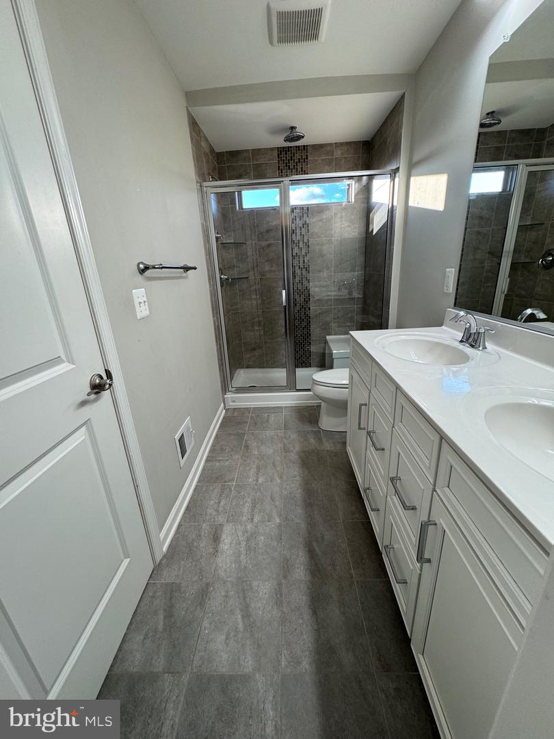 120 TOLOCKA TER NE, LEESBURG, Virginia 20176, 4 Bedrooms Bedrooms, ,3 BathroomsBathrooms,Residential,For sale,120 TOLOCKA TER NE,VALO2115308 MLS # VALO2115308