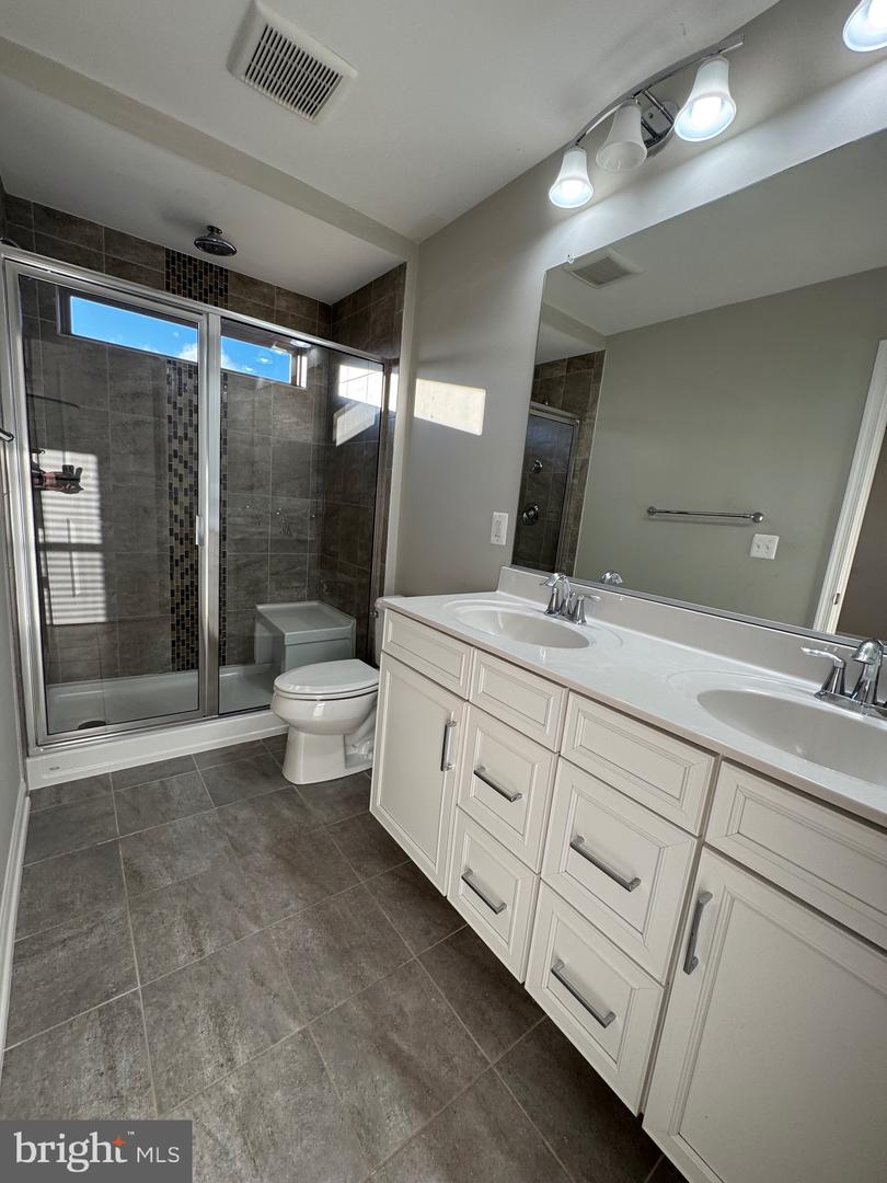 120 TOLOCKA TER NE, LEESBURG, Virginia 20176, 4 Bedrooms Bedrooms, ,3 BathroomsBathrooms,Residential,For sale,120 TOLOCKA TER NE,VALO2115308 MLS # VALO2115308