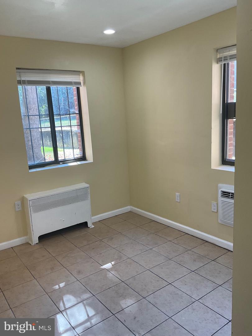 6 GALVESTON ST SW #103, WASHINGTON, District Of Columbia 20032, 2 Bedrooms Bedrooms, ,1 BathroomBathrooms,Residential,For sale,6 GALVESTON ST SW #103,DCDC2244878 MLS # DCDC2244878