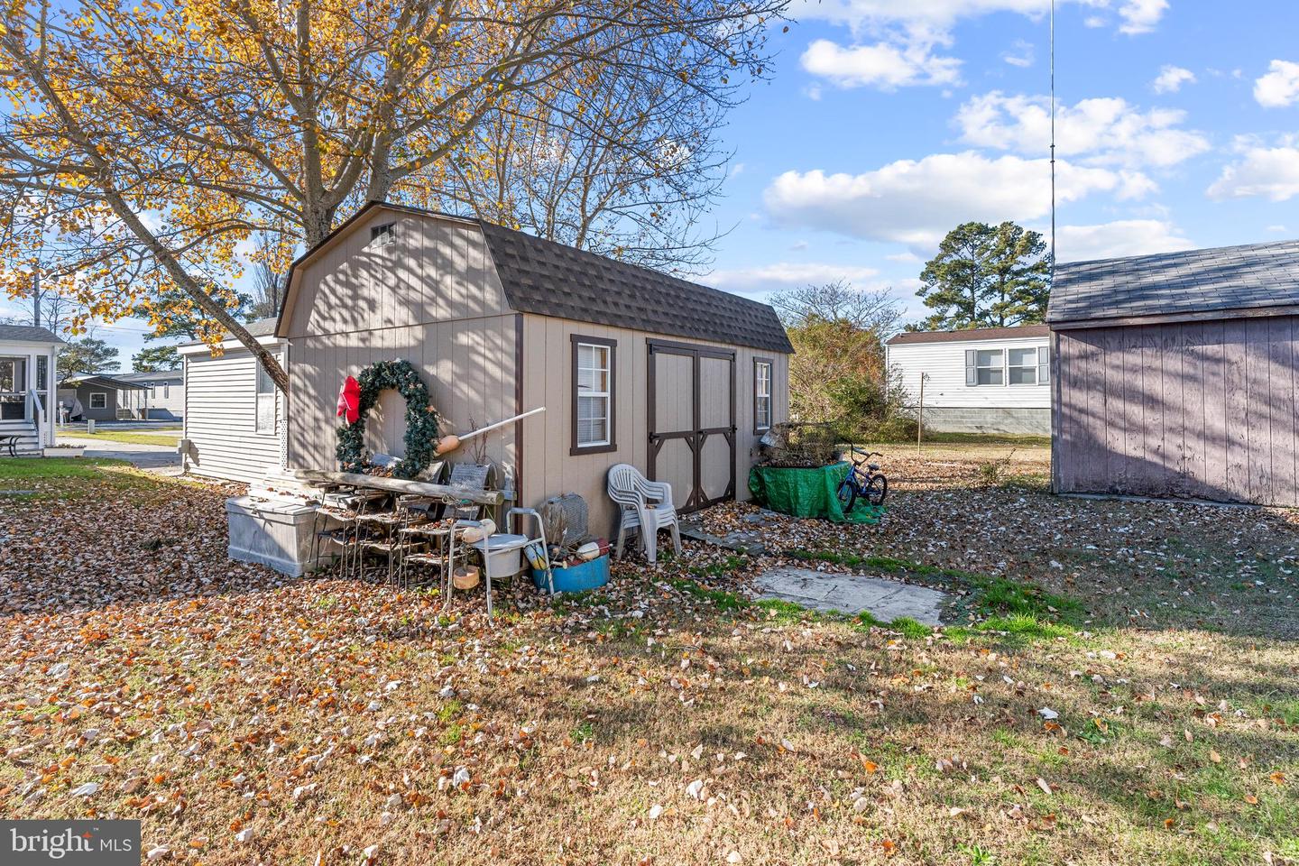 5372 MCCLEARY DR, CHINCOTEAGUE ISLAND, Virginia 23336, 2 Bedrooms Bedrooms, ,2 BathroomsBathrooms,Residential,For sale,5372 MCCLEARY DR,VAAC2002610 MLS # VAAC2002610