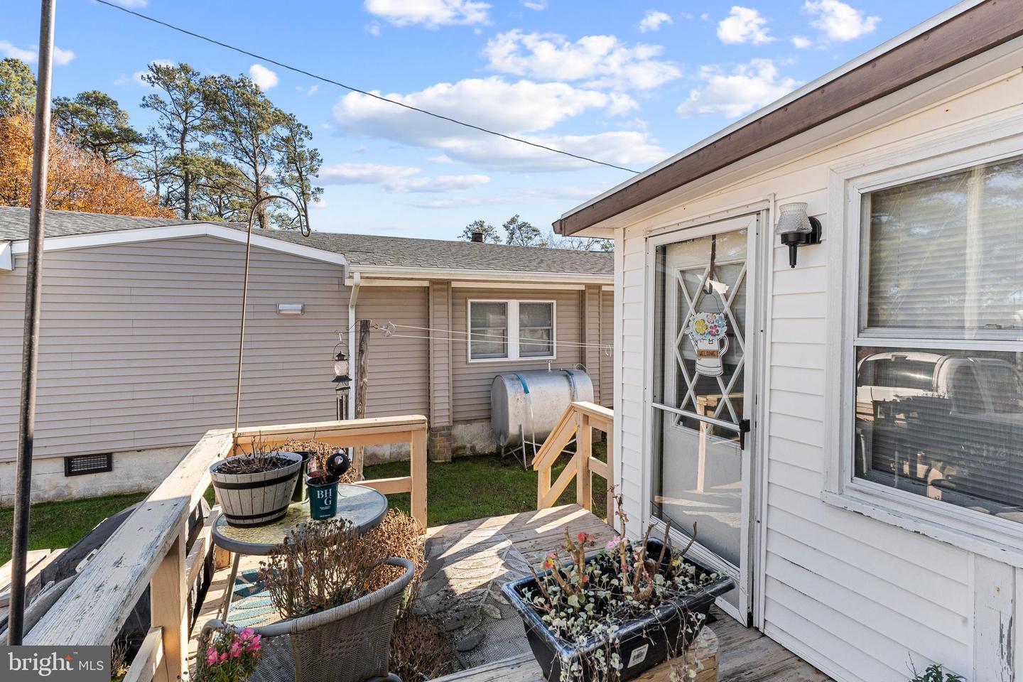 5372 MCCLEARY DR, CHINCOTEAGUE ISLAND, Virginia 23336, 2 Bedrooms Bedrooms, ,2 BathroomsBathrooms,Residential,For sale,5372 MCCLEARY DR,VAAC2002610 MLS # VAAC2002610