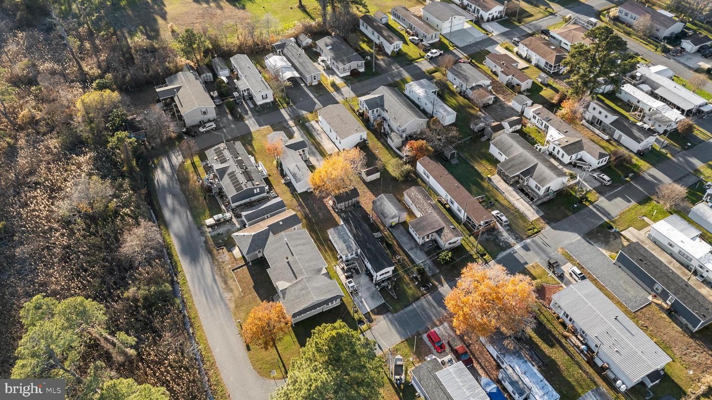 5372 MCCLEARY DR, CHINCOTEAGUE ISLAND, Virginia 23336, 2 Bedrooms Bedrooms, ,2 BathroomsBathrooms,Residential,For sale,5372 MCCLEARY DR,VAAC2002610 MLS # VAAC2002610