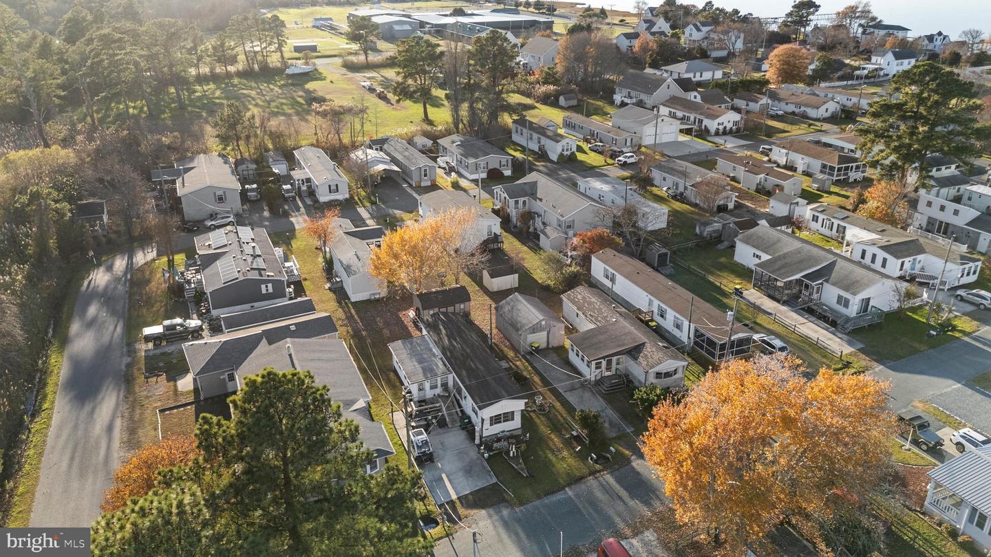 5372 MCCLEARY DR, CHINCOTEAGUE ISLAND, Virginia 23336, 2 Bedrooms Bedrooms, ,2 BathroomsBathrooms,Residential,For sale,5372 MCCLEARY DR,VAAC2002610 MLS # VAAC2002610