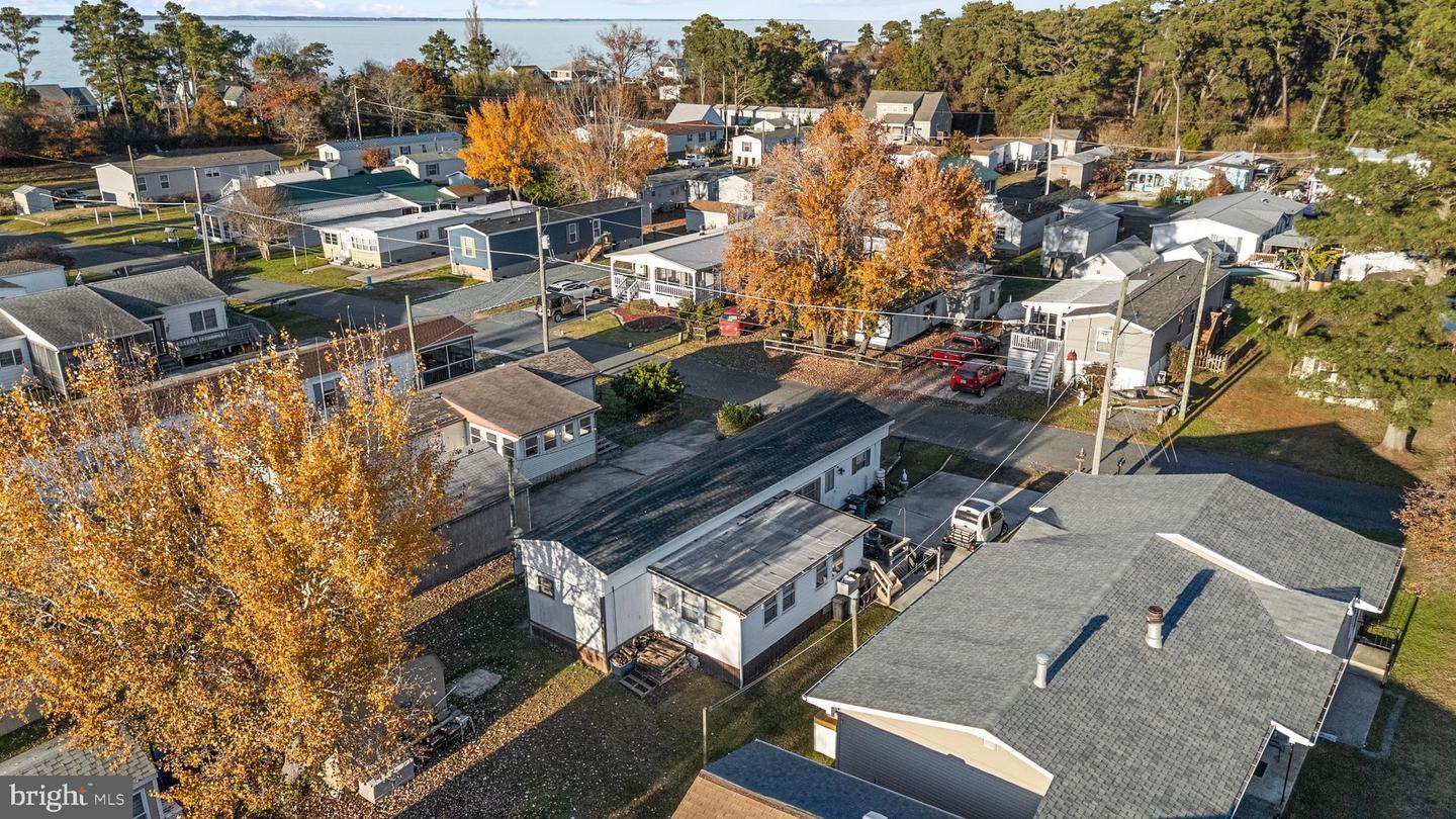 5372 MCCLEARY DR, CHINCOTEAGUE ISLAND, Virginia 23336, 2 Bedrooms Bedrooms, ,2 BathroomsBathrooms,Residential,For sale,5372 MCCLEARY DR,VAAC2002610 MLS # VAAC2002610