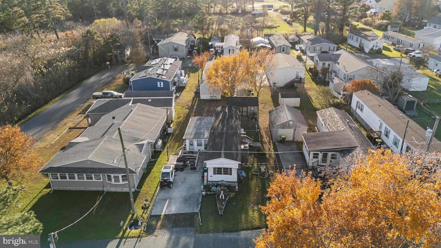 5372 MCCLEARY DR, CHINCOTEAGUE ISLAND, Virginia 23336, 2 Bedrooms Bedrooms, ,2 BathroomsBathrooms,Residential,For sale,5372 MCCLEARY DR,VAAC2002610 MLS # VAAC2002610