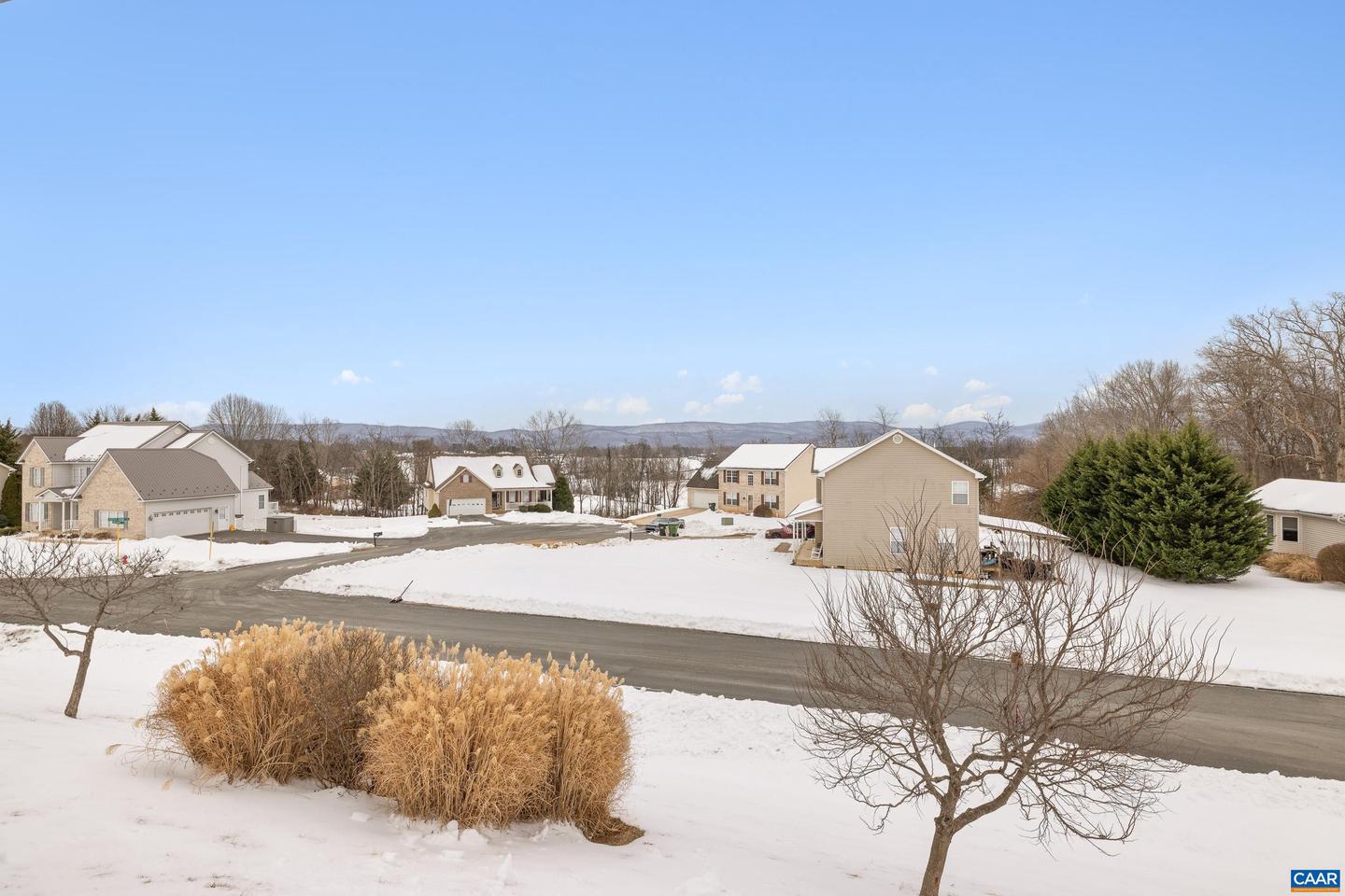 142 LONG BOW RD, WAYNESBORO, Virginia 22980, 4 Bedrooms Bedrooms, ,3 BathroomsBathrooms,Residential,For sale,142 LONG BOW RD,673070 MLS # 673070