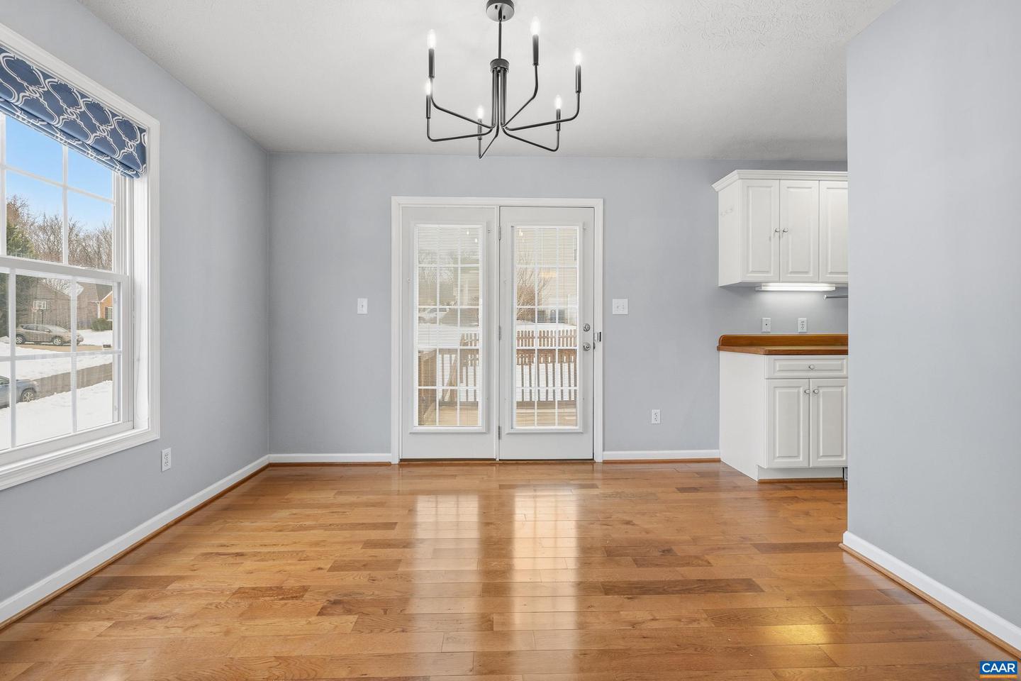 142 LONG BOW RD, WAYNESBORO, Virginia 22980, 4 Bedrooms Bedrooms, ,3 BathroomsBathrooms,Residential,For sale,142 LONG BOW RD,673070 MLS # 673070