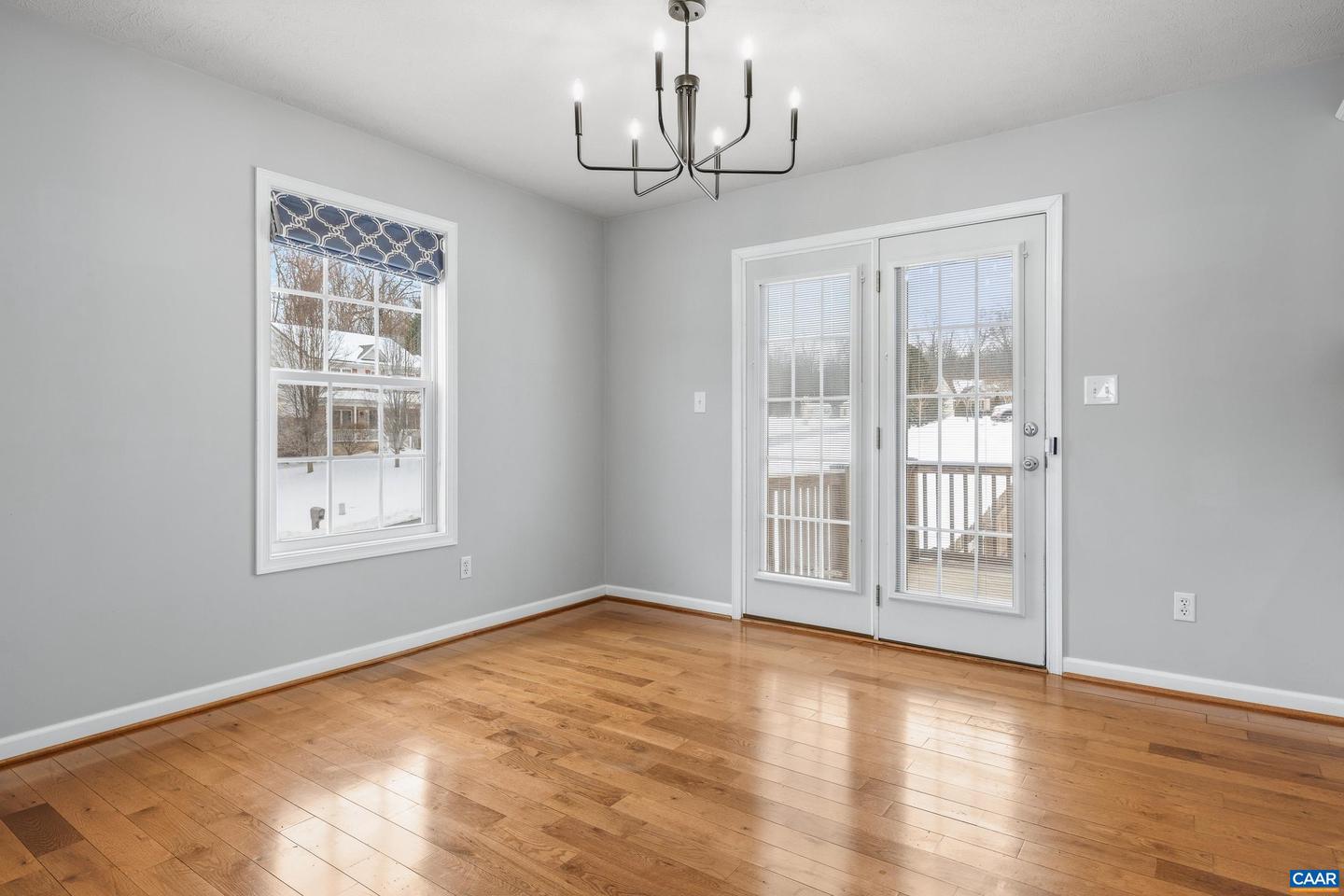 142 LONG BOW RD, WAYNESBORO, Virginia 22980, 4 Bedrooms Bedrooms, ,3 BathroomsBathrooms,Residential,For sale,142 LONG BOW RD,673070 MLS # 673070