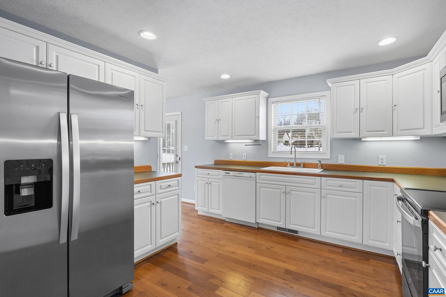 142 LONG BOW RD, WAYNESBORO, Virginia 22980, 4 Bedrooms Bedrooms, ,3 BathroomsBathrooms,Residential,For sale,142 LONG BOW RD,673070 MLS # 673070