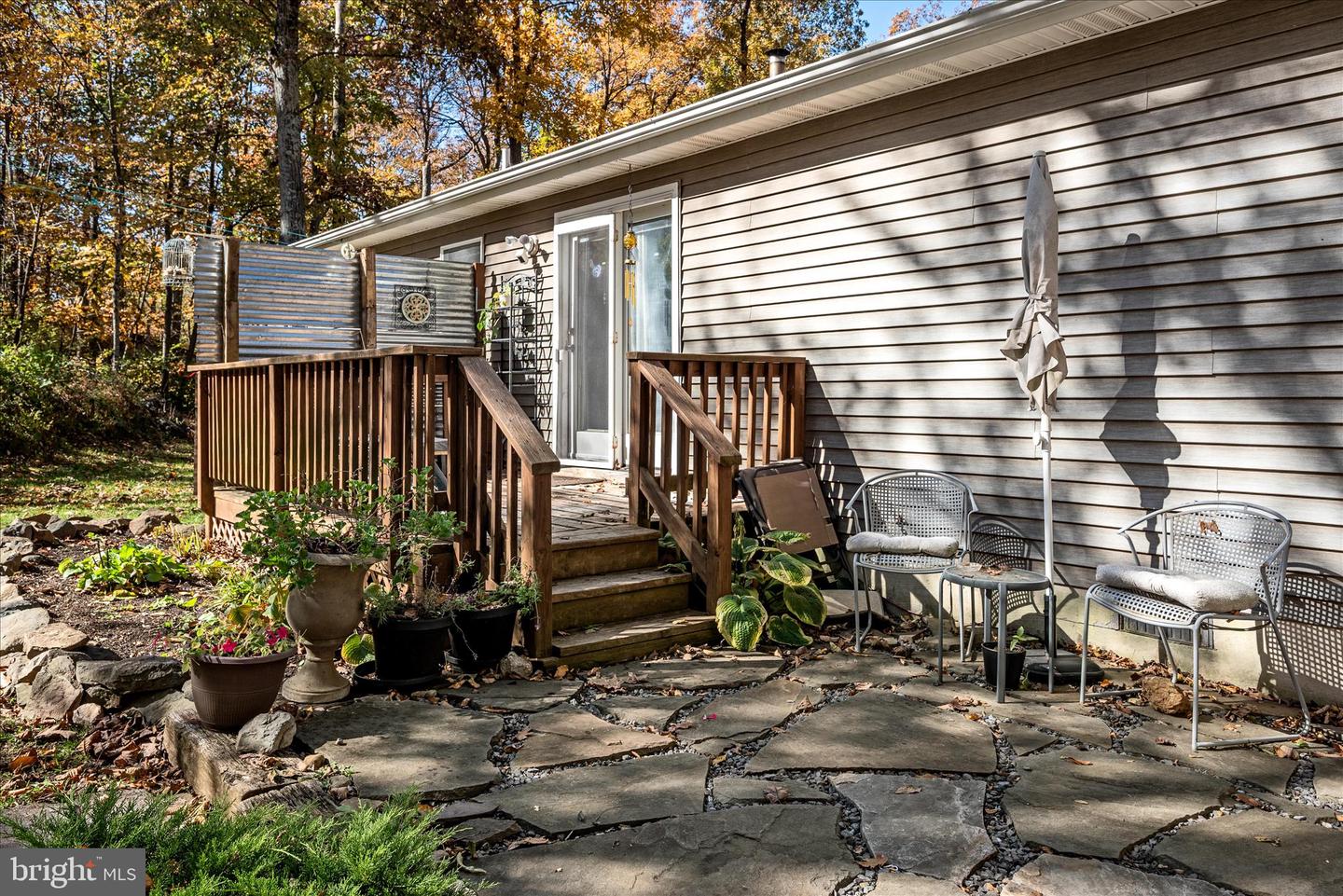 157 WOODTHRUSH WAY, LINDEN, Virginia 22642, 3 Bedrooms Bedrooms, 8 Rooms Rooms,2 BathroomsBathrooms,Residential,For sale,157 WOODTHRUSH WAY,VAWR2013332 MLS # VAWR2013332