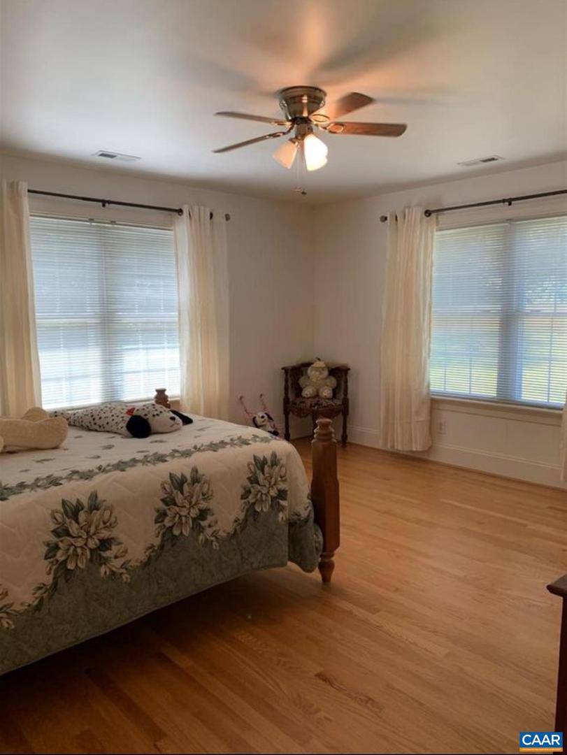 3206/3207 SCARLET OAK LN, CHARLOTTESVILLE, Virginia 22911, 5 Bedrooms Bedrooms, ,4 BathroomsBathrooms,Residential,For sale,3206/3207 SCARLET OAK LN,673071 MLS # 673071