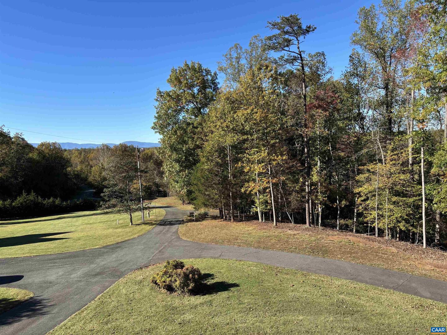 3206/3207 SCARLET OAK LN, CHARLOTTESVILLE, Virginia 22911, 5 Bedrooms Bedrooms, ,4 BathroomsBathrooms,Residential,For sale,3206/3207 SCARLET OAK LN,673071 MLS # 673071