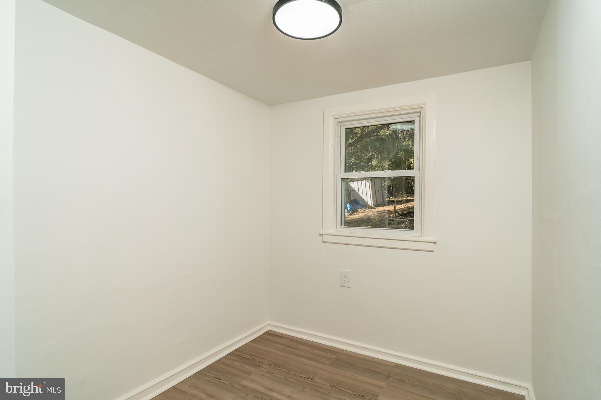 106 GRUBERT AVE, STAUNTON, Virginia 24401, 2 Bedrooms Bedrooms, ,1 BathroomBathrooms,Residential,For sale,106 GRUBERT AVE,VASC2000788 MLS # VASC2000788