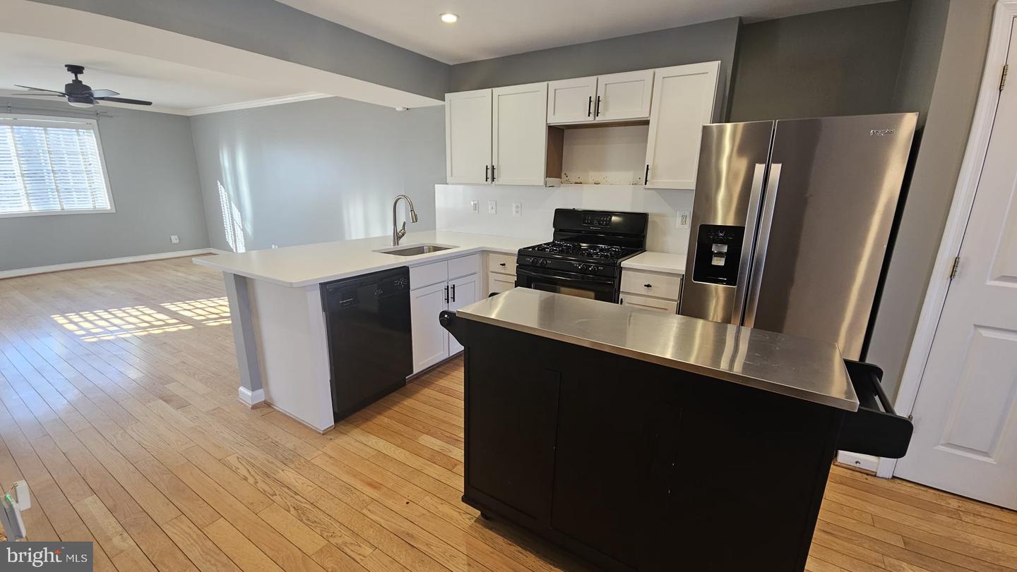 1435-C N VAN DORN ST, ALEXANDRIA, Virginia 22304, 2 Bedrooms Bedrooms, ,1 BathroomBathrooms,Residential,For sale,1435-C N VAN DORN ST,VAAX2049168 MLS # VAAX2049168