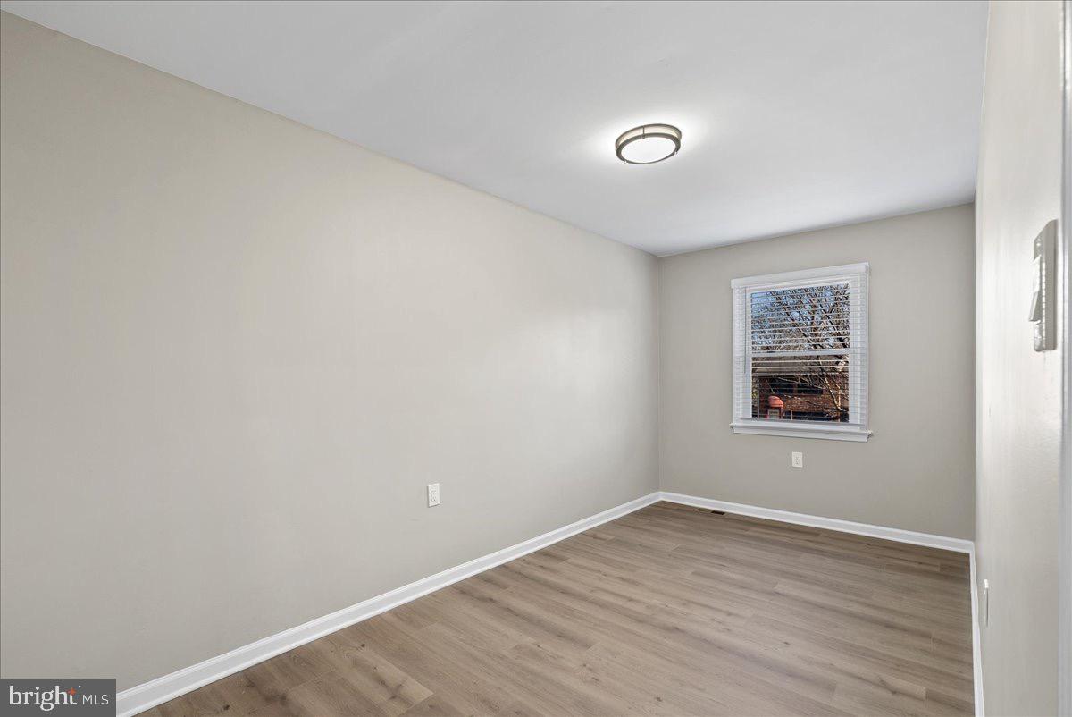 23 SYDNOR ST, HAMILTON, Virginia 20158, 3 Bedrooms Bedrooms, ,2 BathroomsBathrooms,Residential,For sale,23 SYDNOR ST,VALO2111720 MLS # VALO2111720