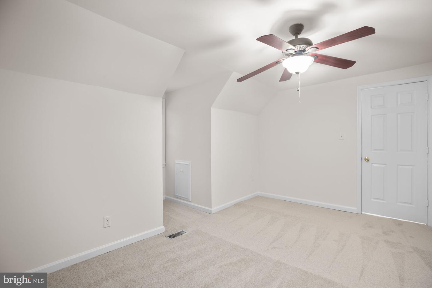 323 BURMAN LN, FREDERICKSBURG, Virginia 22407, 3 Bedrooms Bedrooms, ,2 BathroomsBathrooms,Residential,For sale,323 BURMAN LN,VASP2039006 MLS # VASP2039006