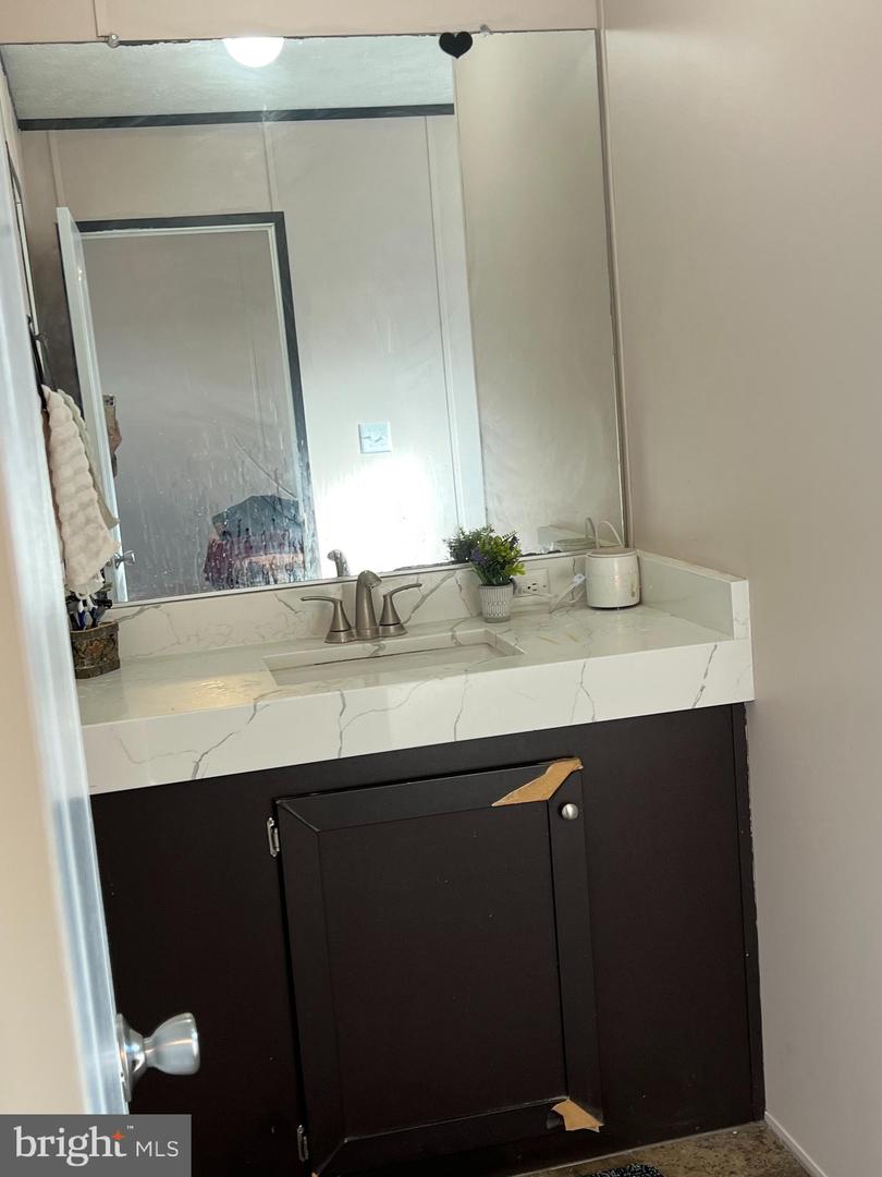 7800 TAYLOE DRIVE #72, MANASSAS, Virginia 20112, 3 Bedrooms Bedrooms, ,2 BathroomsBathrooms,Residential,For sale,7800 TAYLOE DRIVE #72,VAPW2111784 MLS # VAPW2111784