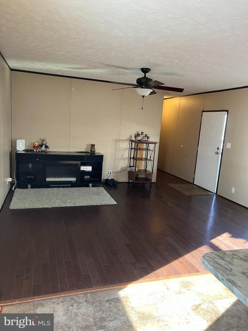 7800 TAYLOE DRIVE #72, MANASSAS, Virginia 20112, 3 Bedrooms Bedrooms, ,2 BathroomsBathrooms,Residential,For sale,7800 TAYLOE DRIVE #72,VAPW2111784 MLS # VAPW2111784