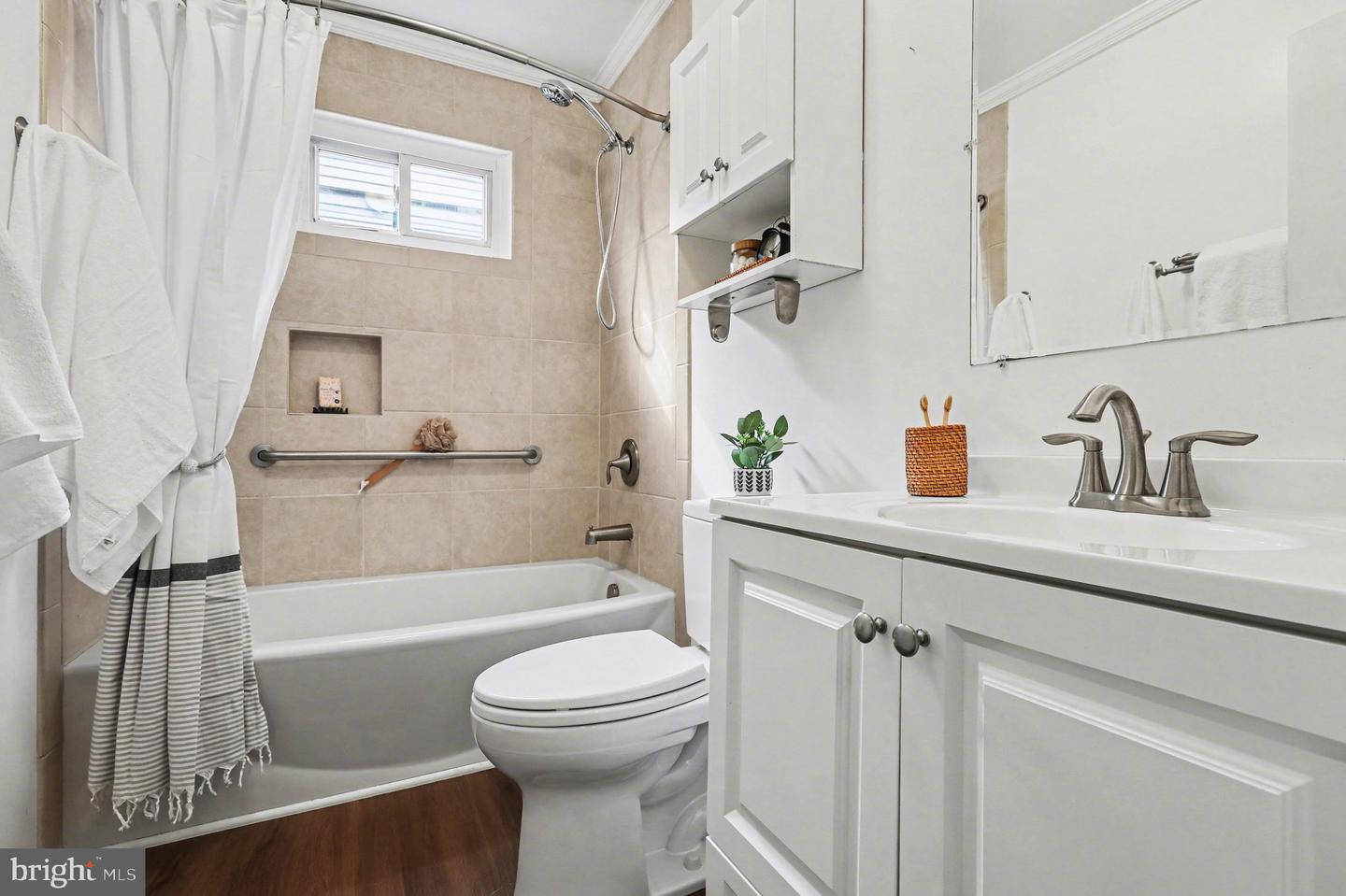 300 HAMILTON ST, FREDERICKSBURG, Virginia 22408, 3 Bedrooms Bedrooms, ,1 BathroomBathrooms,Residential,For sale,300 HAMILTON ST,VASP2039068 MLS # VASP2039068