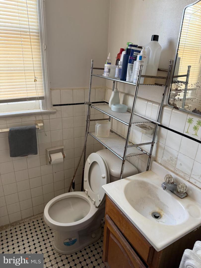 5618 1ST PL NW, WASHINGTON, District Of Columbia 20011, 4 Bedrooms Bedrooms, 8 Rooms Rooms,4 BathroomsBathrooms,Residential,For sale,5618 1ST PL NW,DCDC2244848 MLS # DCDC2244848