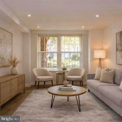 1525 Q ST NW #2, WASHINGTON, District Of Columbia 20009, 2 Bedrooms Bedrooms, ,1 BathroomBathrooms,Residential,For sale,1525 Q ST NW #2,DCDC2244920 MLS # DCDC2244920
