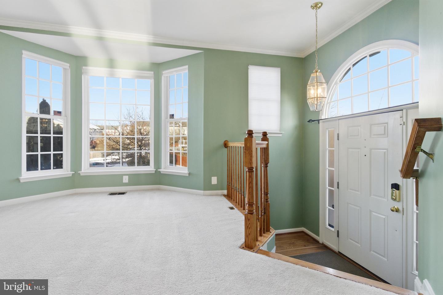 18544 PINEVIEW SQ, LEESBURG, Virginia 20176, 3 Bedrooms Bedrooms, ,2 BathroomsBathrooms,Residential,For sale,18544 PINEVIEW SQ,VALO2114690 MLS # VALO2114690