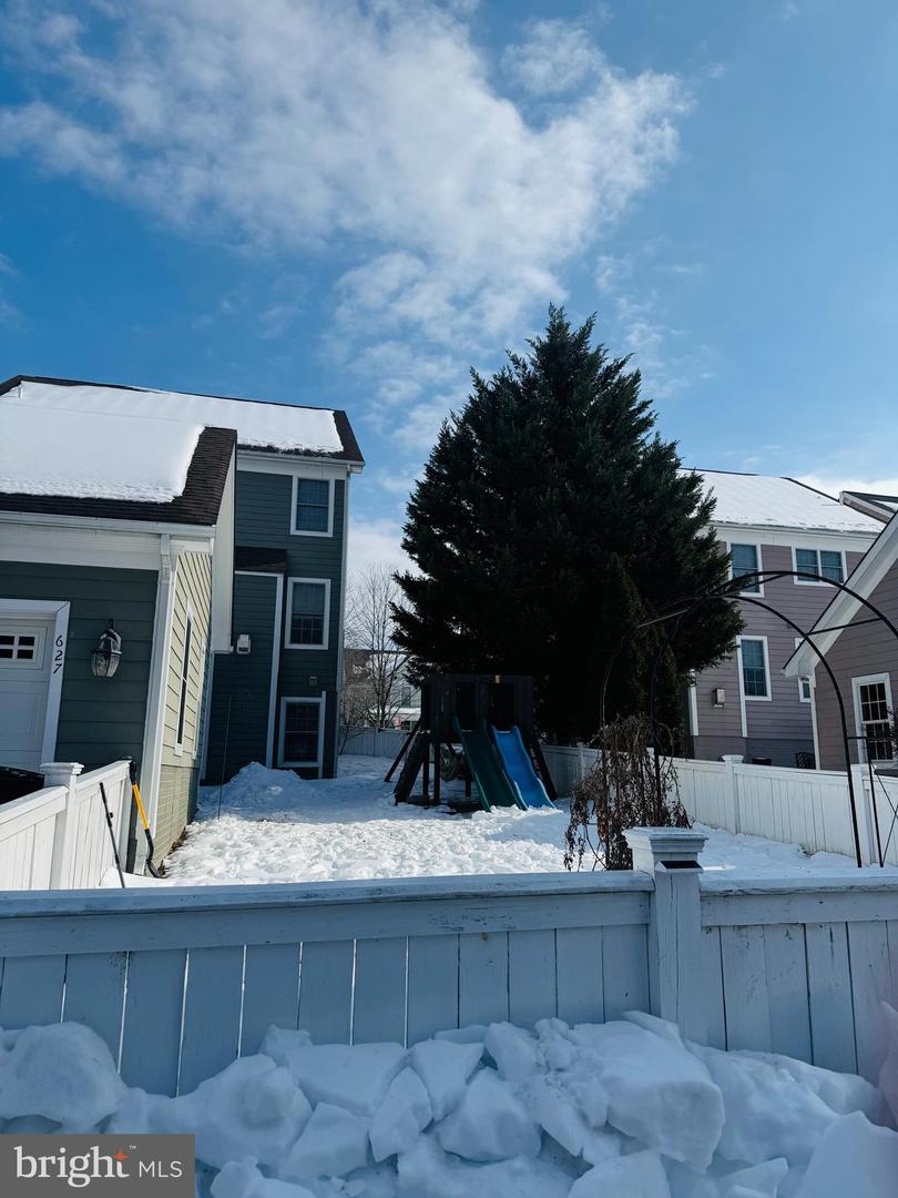 627 GREYSANDS LN, PURCELLVILLE, Virginia 20132, 4 Bedrooms Bedrooms, ,3 BathroomsBathrooms,Residential,For sale,627 GREYSANDS LN,VALO2115110 MLS # VALO2115110