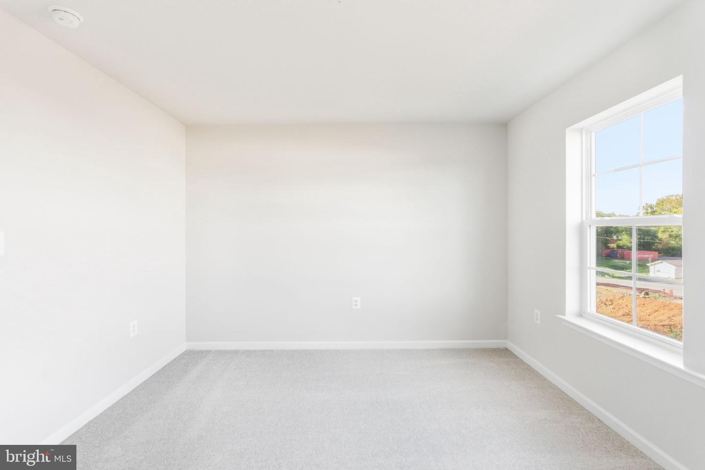 206 MONTEITH DR, WINCHESTER, Virginia 22601, 4 Bedrooms Bedrooms, ,3 BathroomsBathrooms,Residential,For sale,206 MONTEITH DR,VAWI2009244 MLS # VAWI2009244