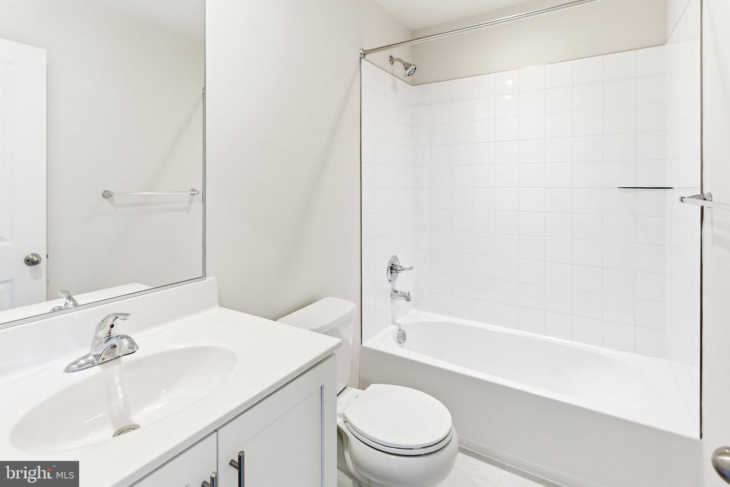 206 MONTEITH DR, WINCHESTER, Virginia 22601, 4 Bedrooms Bedrooms, ,3 BathroomsBathrooms,Residential,For sale,206 MONTEITH DR,VAWI2009244 MLS # VAWI2009244