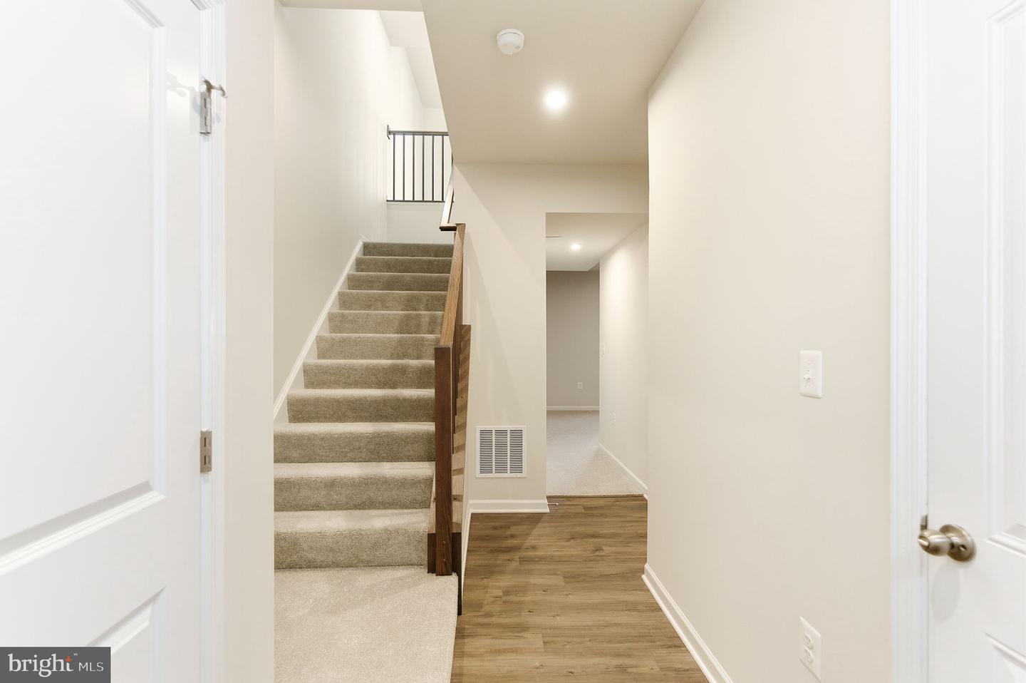 206 MONTEITH DR, WINCHESTER, Virginia 22601, 4 Bedrooms Bedrooms, ,3 BathroomsBathrooms,Residential,For sale,206 MONTEITH DR,VAWI2009244 MLS # VAWI2009244