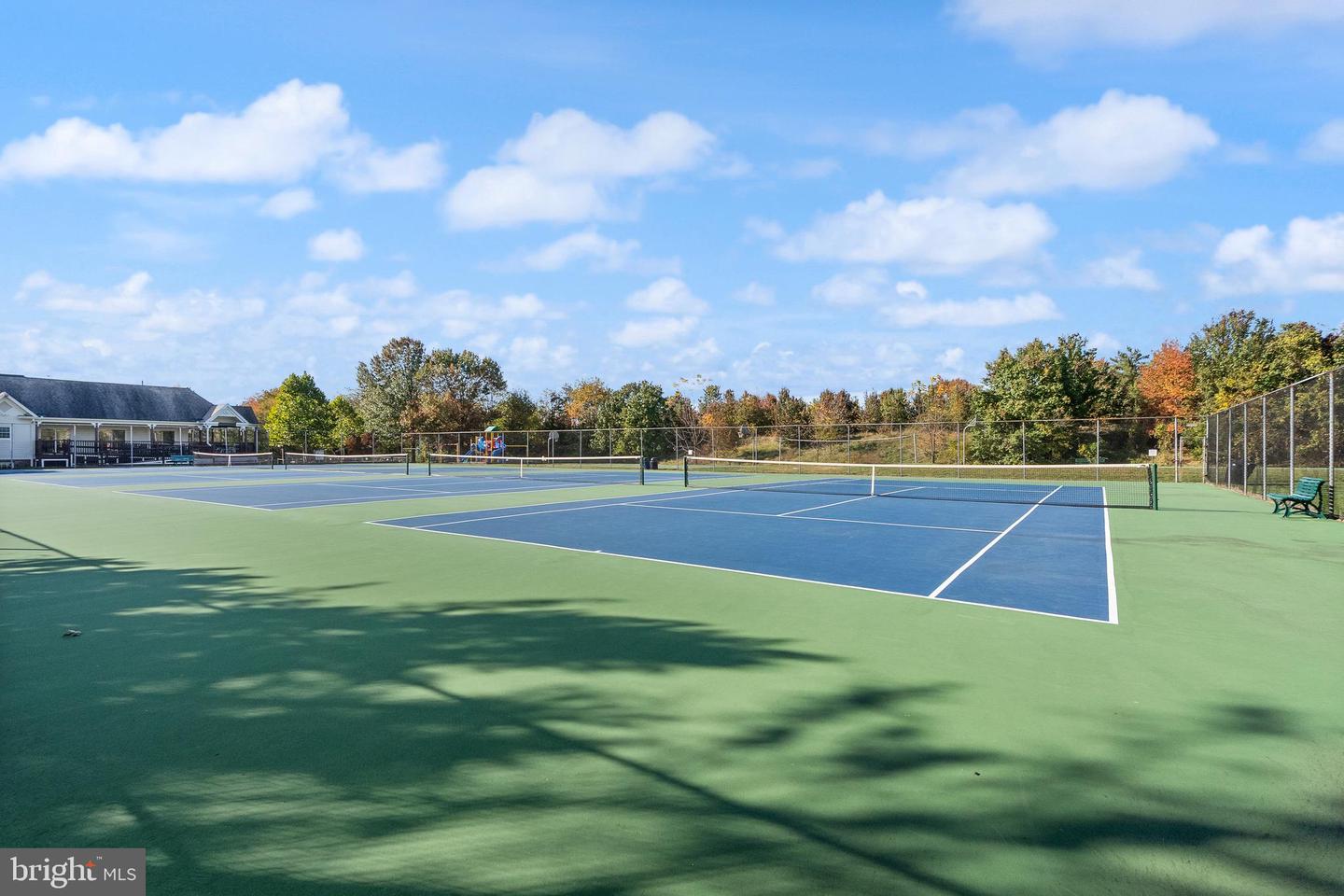 6905-B KEYSER WAY, ALEXANDRIA, Virginia 22310, 2 Bedrooms Bedrooms, ,2 BathroomsBathrooms,Residential,For sale,6905-B KEYSER WAY,VAFX2276352 MLS # VAFX2276352