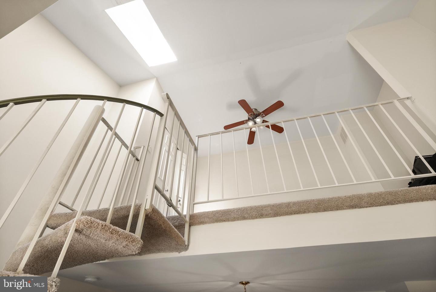 6905-B KEYSER WAY, ALEXANDRIA, Virginia 22310, 2 Bedrooms Bedrooms, ,2 BathroomsBathrooms,Residential,For sale,6905-B KEYSER WAY,VAFX2276352 MLS # VAFX2276352