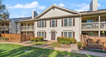 6905-B KEYSER WAY, ALEXANDRIA, Virginia 22310, 2 Bedrooms Bedrooms, ,2 BathroomsBathrooms,Residential,For sale,6905-B KEYSER WAY,VAFX2276352 MLS # VAFX2276352