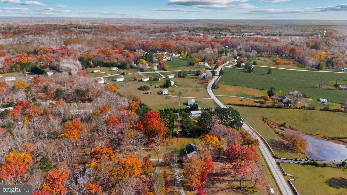 9617 THOUSAND OAKS LN, SPOTSYLVANIA, Virginia 22551, 4 Bedrooms Bedrooms, 7 Rooms Rooms,2 BathroomsBathrooms,Residential,For sale,9617 THOUSAND OAKS LN,VASP2037616 MLS # VASP2037616