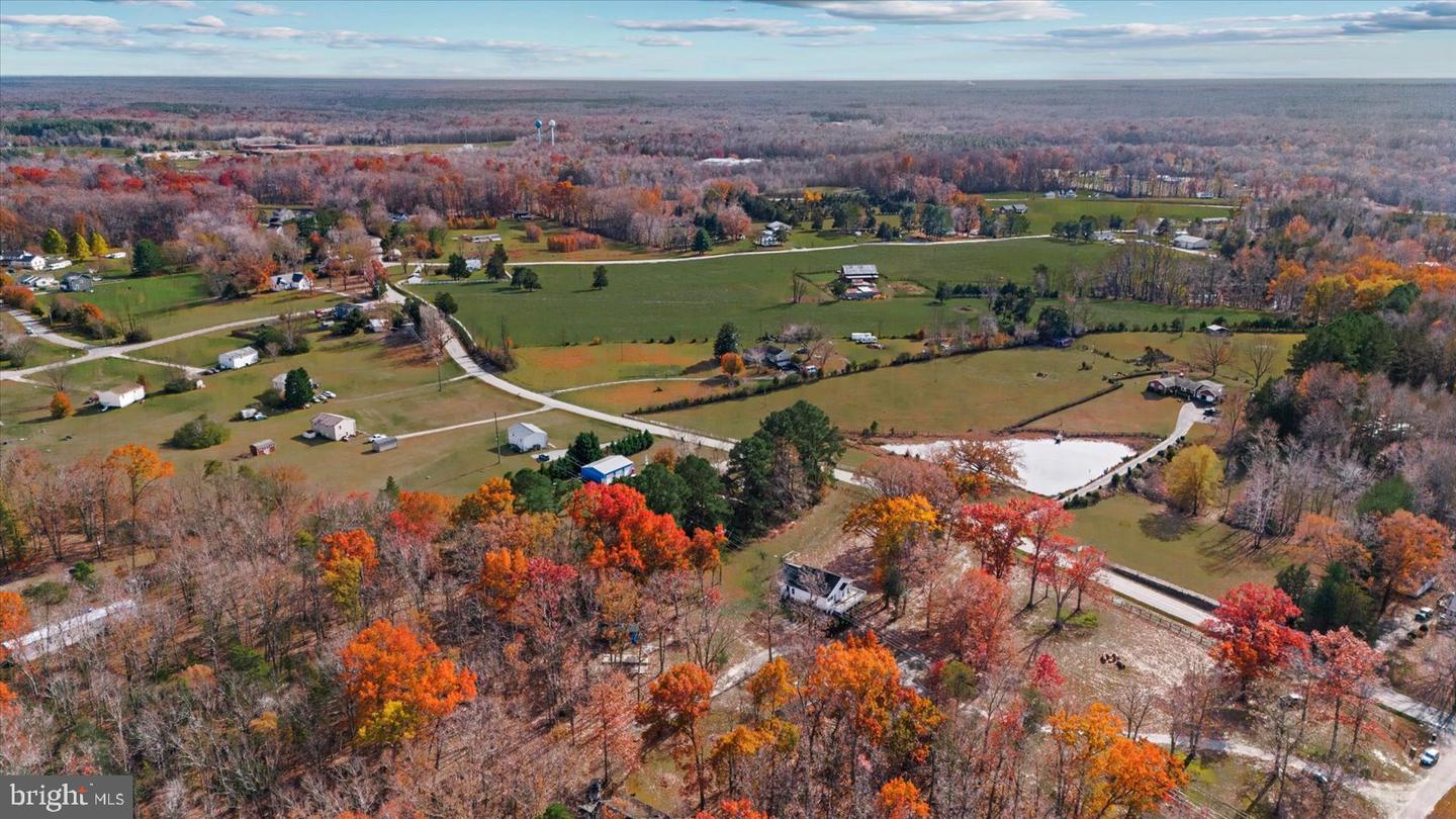 9617 THOUSAND OAKS LN, SPOTSYLVANIA, Virginia 22551, 4 Bedrooms Bedrooms, 7 Rooms Rooms,2 BathroomsBathrooms,Residential,For sale,9617 THOUSAND OAKS LN,VASP2037616 MLS # VASP2037616