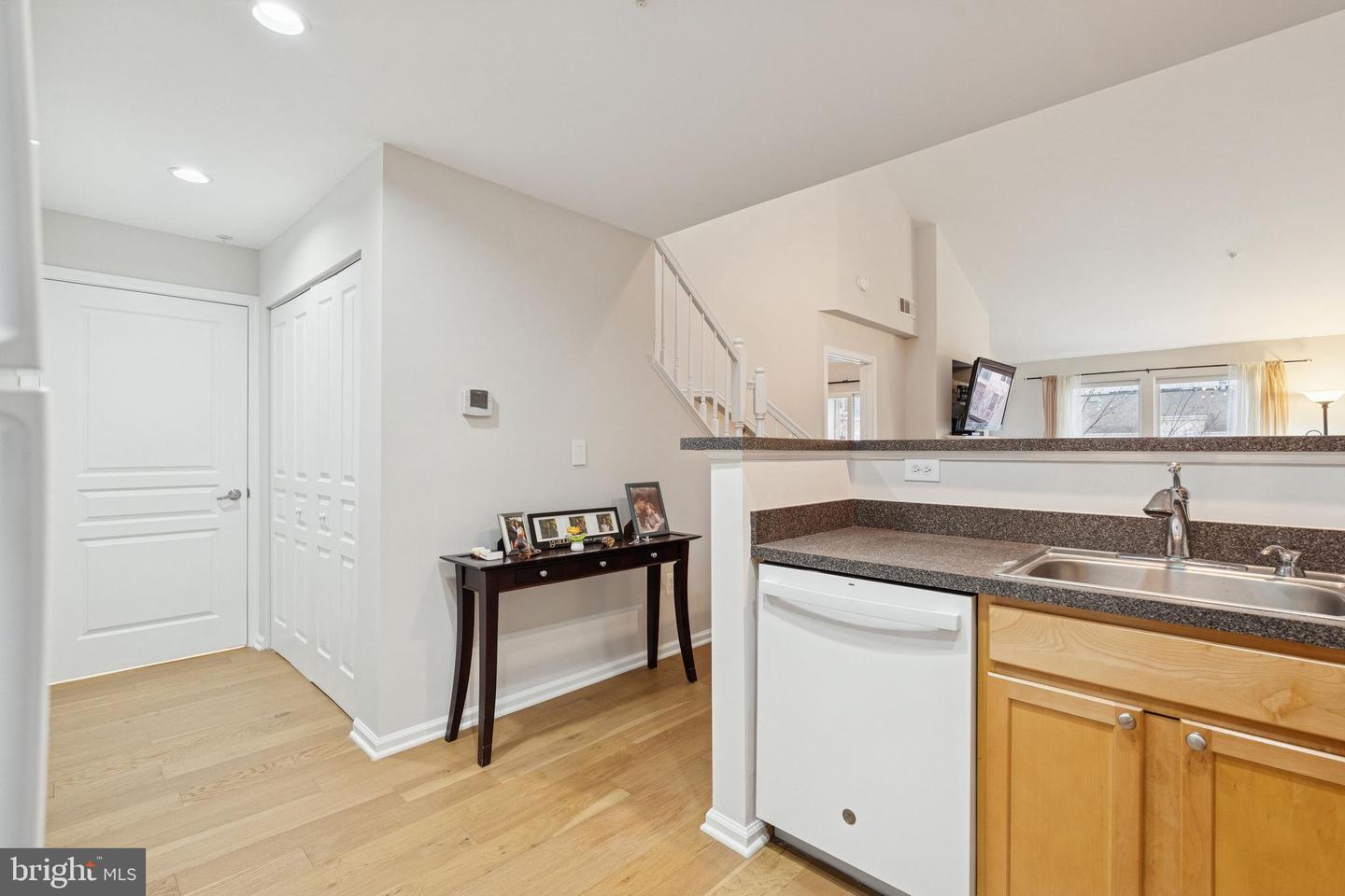 12000 MARKET ST #445, RESTON, Virginia 20190, 1 Bedroom Bedrooms, ,1 BathroomBathrooms,Residential,For sale,12000 MARKET ST #445,VAFX2282590 MLS # VAFX2282590