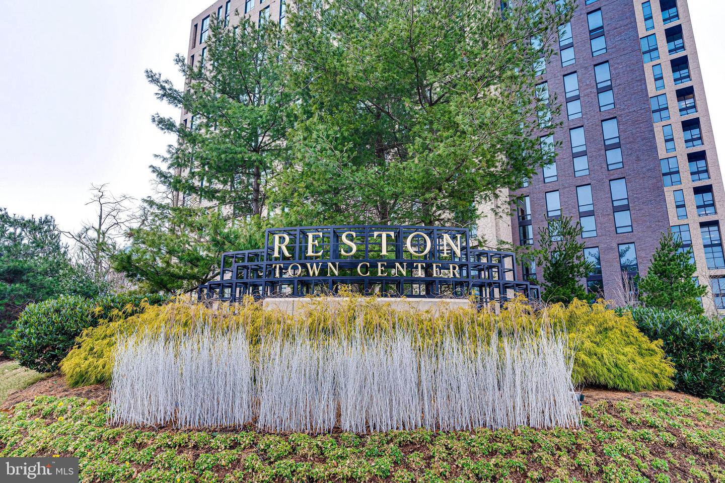 12000 MARKET ST #445, RESTON, Virginia 20190, 1 Bedroom Bedrooms, ,1 BathroomBathrooms,Residential,For sale,12000 MARKET ST #445,VAFX2282590 MLS # VAFX2282590