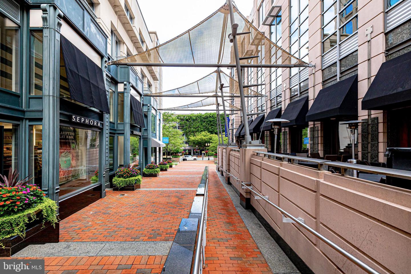 12000 MARKET ST #445, RESTON, Virginia 20190, 1 Bedroom Bedrooms, ,1 BathroomBathrooms,Residential,For sale,12000 MARKET ST #445,VAFX2282590 MLS # VAFX2282590