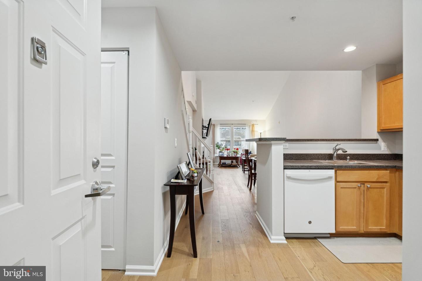 12000 MARKET ST #445, RESTON, Virginia 20190, 1 Bedroom Bedrooms, ,1 BathroomBathrooms,Residential,For sale,12000 MARKET ST #445,VAFX2282590 MLS # VAFX2282590