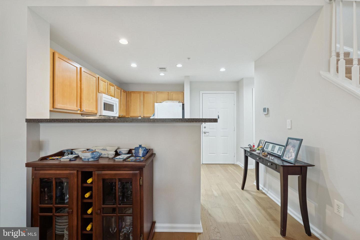 12000 MARKET ST #445, RESTON, Virginia 20190, 1 Bedroom Bedrooms, ,1 BathroomBathrooms,Residential,For sale,12000 MARKET ST #445,VAFX2282590 MLS # VAFX2282590