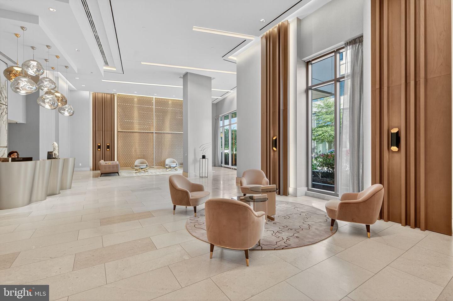 7887 JONES BRANCH DR #1904, MCLEAN, Virginia 22102, 3 Bedrooms Bedrooms, ,2 BathroomsBathrooms,Residential,For sale,7887 JONES BRANCH DR #1904,VAFX2288730 MLS # VAFX2288730