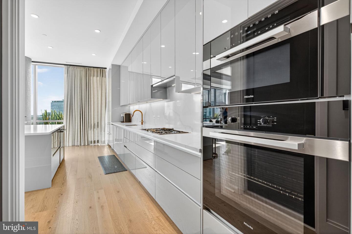 7887 JONES BRANCH DR #1904, MCLEAN, Virginia 22102, 3 Bedrooms Bedrooms, ,2 BathroomsBathrooms,Residential,For sale,7887 JONES BRANCH DR #1904,VAFX2288730 MLS # VAFX2288730