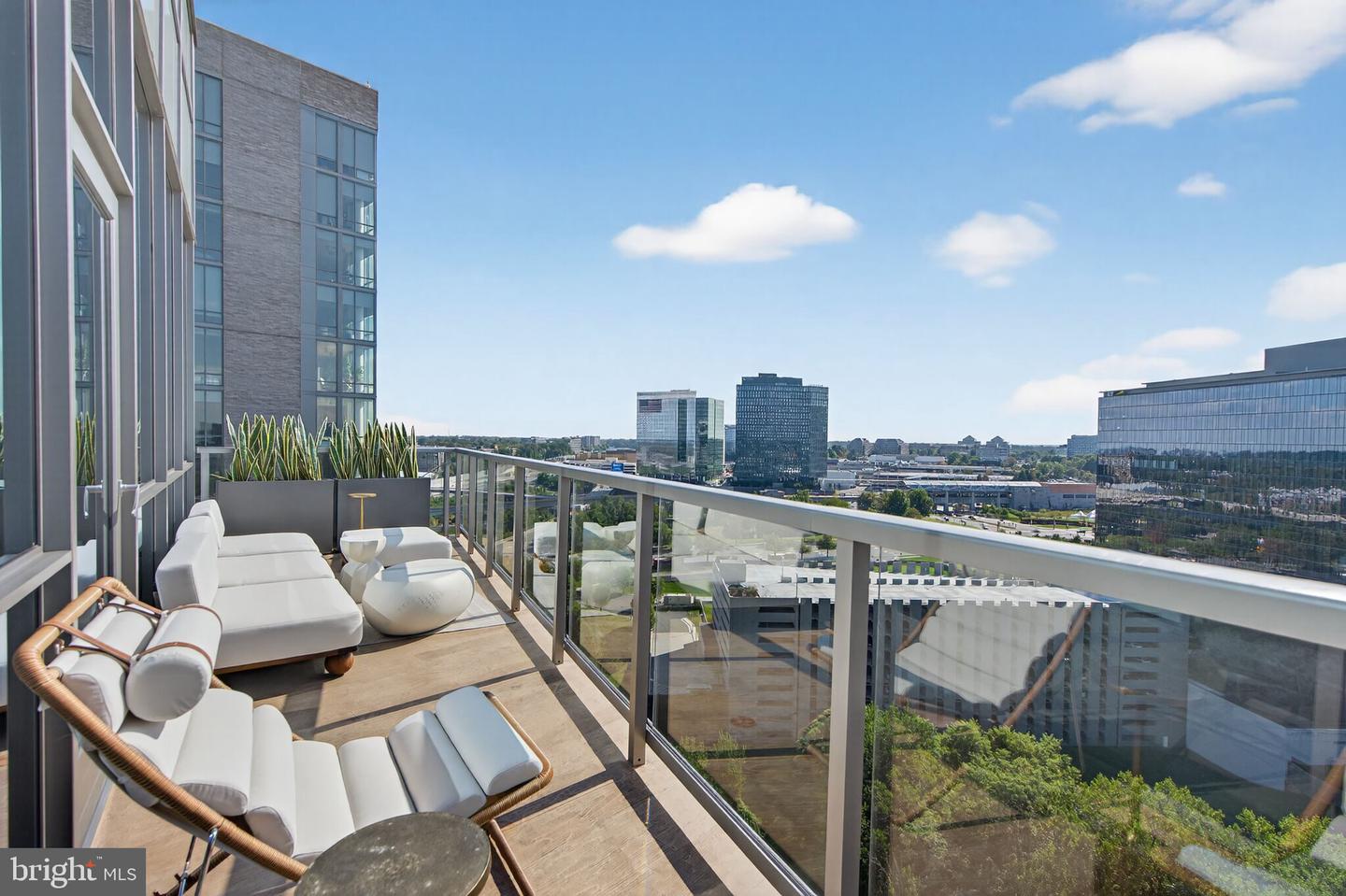 7887 JONES BRANCH DR #1904, MCLEAN, Virginia 22102, 3 Bedrooms Bedrooms, ,2 BathroomsBathrooms,Residential,For sale,7887 JONES BRANCH DR #1904,VAFX2288730 MLS # VAFX2288730