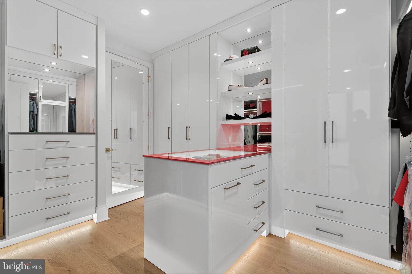 7887 JONES BRANCH DR #1904, MCLEAN, Virginia 22102, 3 Bedrooms Bedrooms, ,2 BathroomsBathrooms,Residential,For sale,7887 JONES BRANCH DR #1904,VAFX2288730 MLS # VAFX2288730