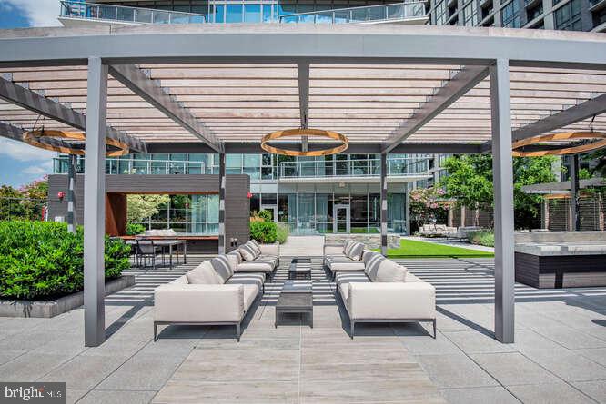 7887 JONES BRANCH DR #1904, MCLEAN, Virginia 22102, 3 Bedrooms Bedrooms, ,2 BathroomsBathrooms,Residential,For sale,7887 JONES BRANCH DR #1904,VAFX2288730 MLS # VAFX2288730