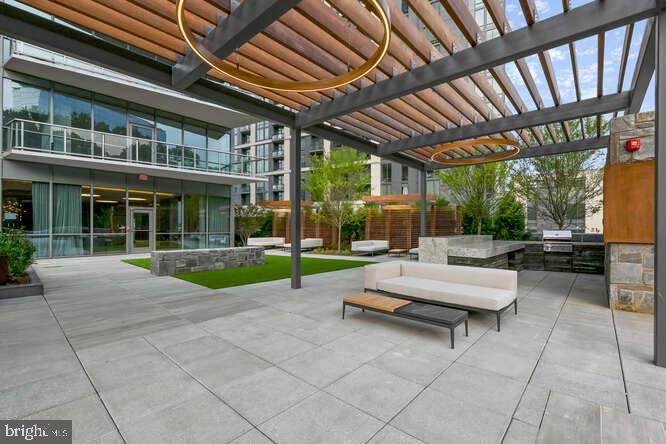 7887 JONES BRANCH DR #1904, MCLEAN, Virginia 22102, 3 Bedrooms Bedrooms, ,2 BathroomsBathrooms,Residential,For sale,7887 JONES BRANCH DR #1904,VAFX2288730 MLS # VAFX2288730