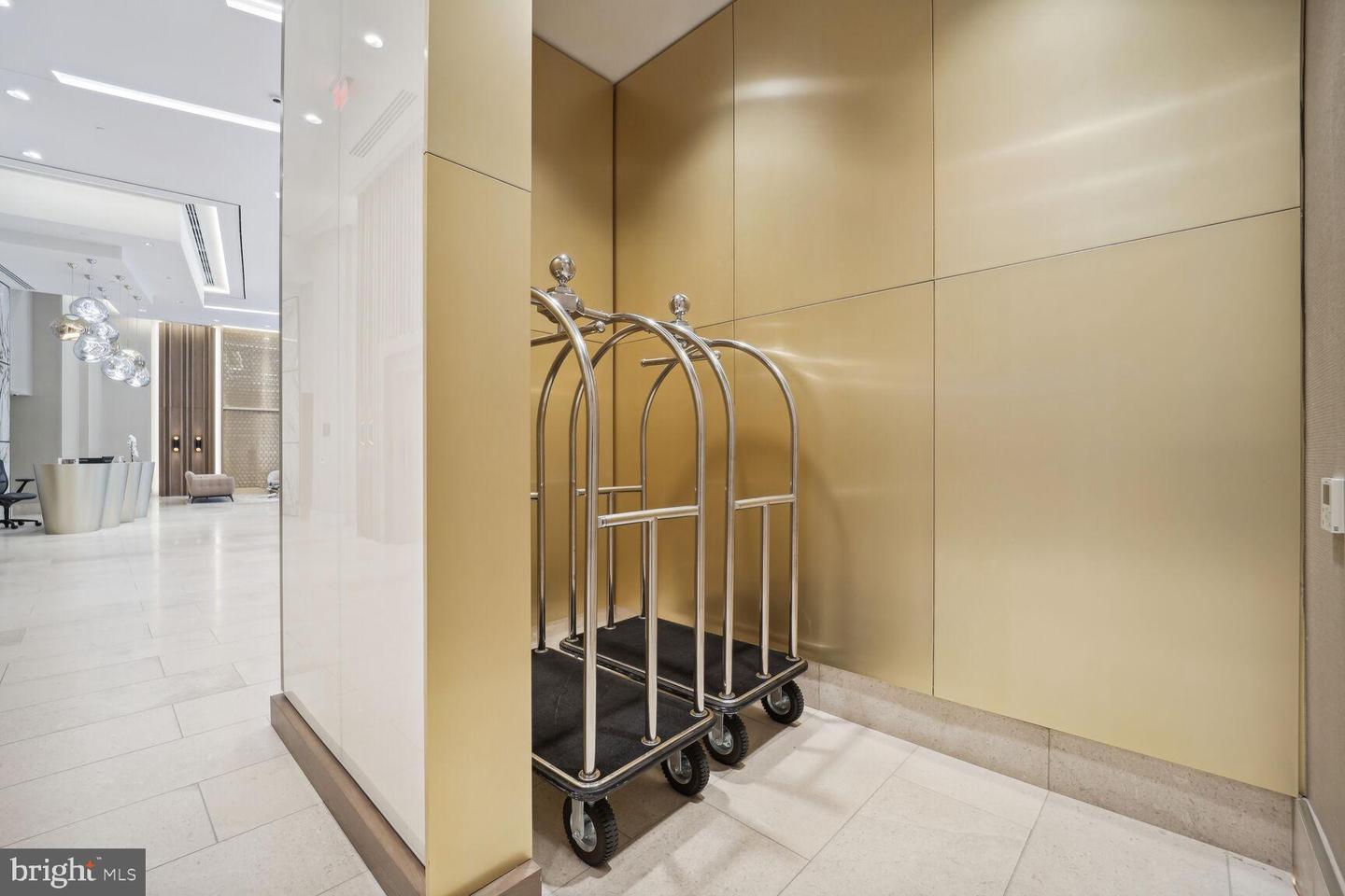 7887 JONES BRANCH DR #1904, MCLEAN, Virginia 22102, 3 Bedrooms Bedrooms, ,2 BathroomsBathrooms,Residential,For sale,7887 JONES BRANCH DR #1904,VAFX2288730 MLS # VAFX2288730