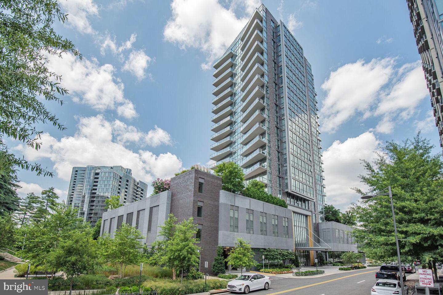 7887 JONES BRANCH DR #1904, MCLEAN, Virginia 22102, 3 Bedrooms Bedrooms, ,2 BathroomsBathrooms,Residential,For sale,7887 JONES BRANCH DR #1904,VAFX2288730 MLS # VAFX2288730