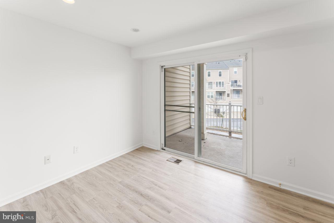 42261 TERRAZZO TER, ALDIE, Virginia 20105, 3 Bedrooms Bedrooms, 6 Rooms Rooms,2 BathroomsBathrooms,Residential,For sale,42261 TERRAZZO TER,VALO2115196 MLS # VALO2115196