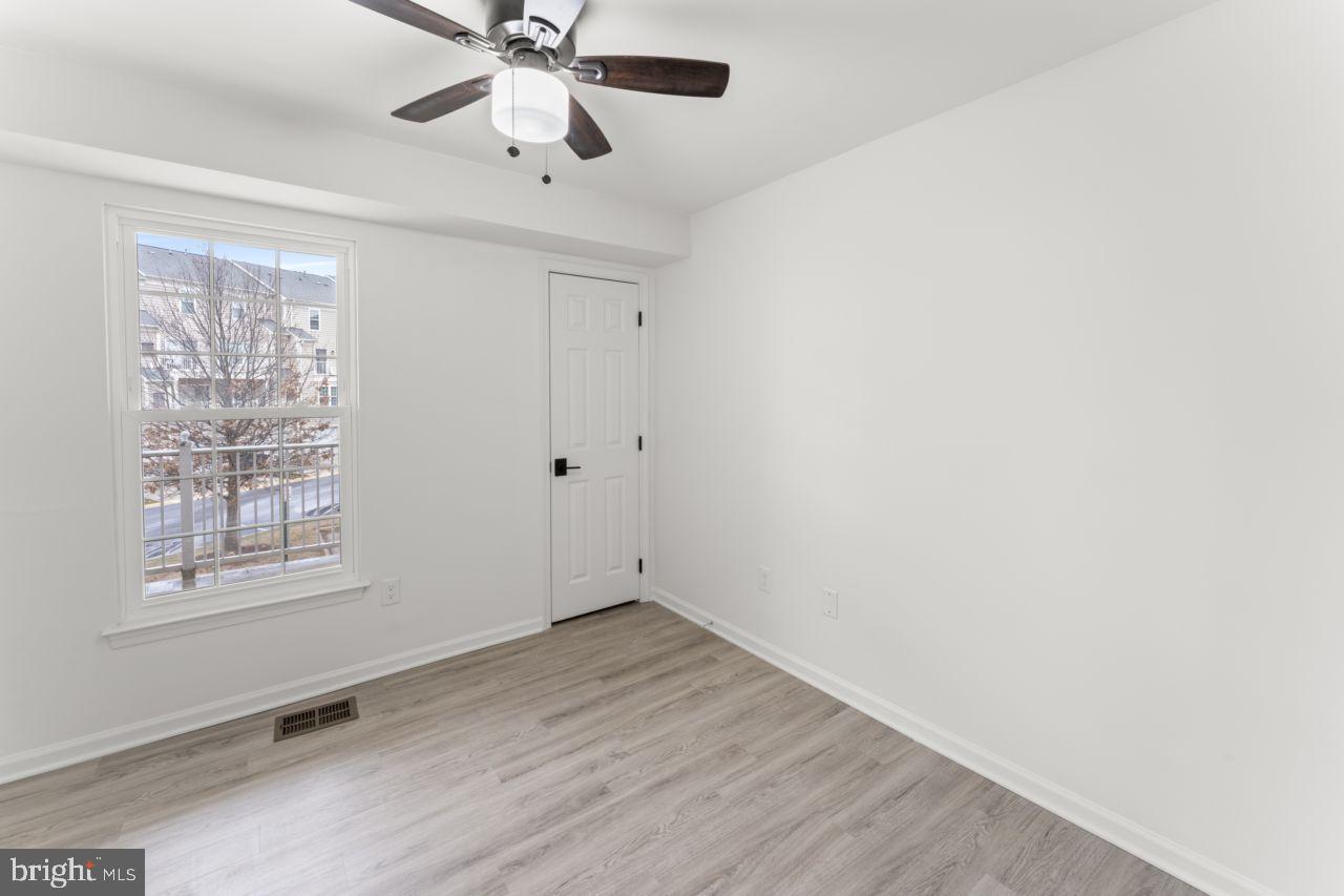 42261 TERRAZZO TER, ALDIE, Virginia 20105, 3 Bedrooms Bedrooms, 6 Rooms Rooms,2 BathroomsBathrooms,Residential,For sale,42261 TERRAZZO TER,VALO2115196 MLS # VALO2115196